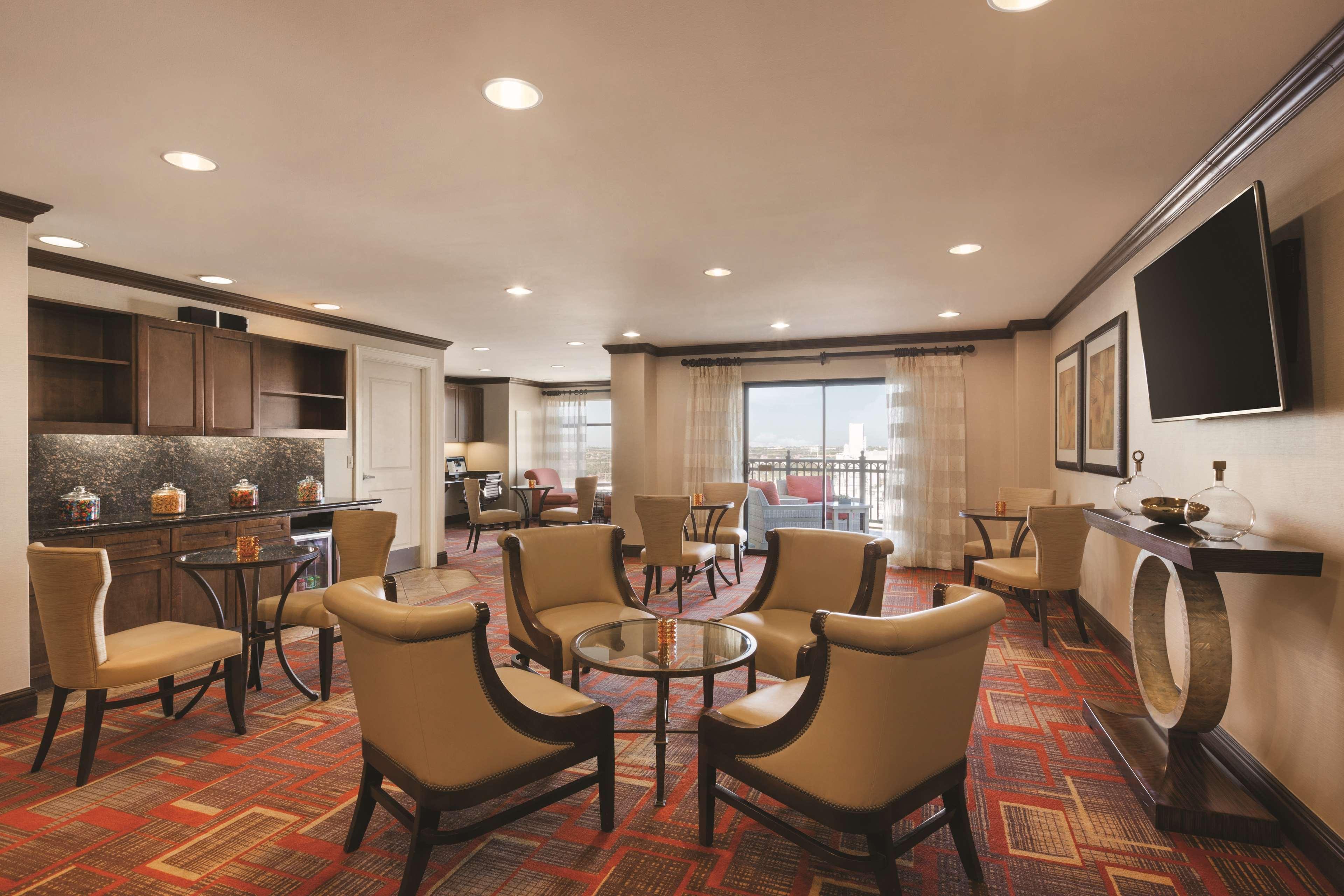 Hilton Phoenix Chandler Exterior foto