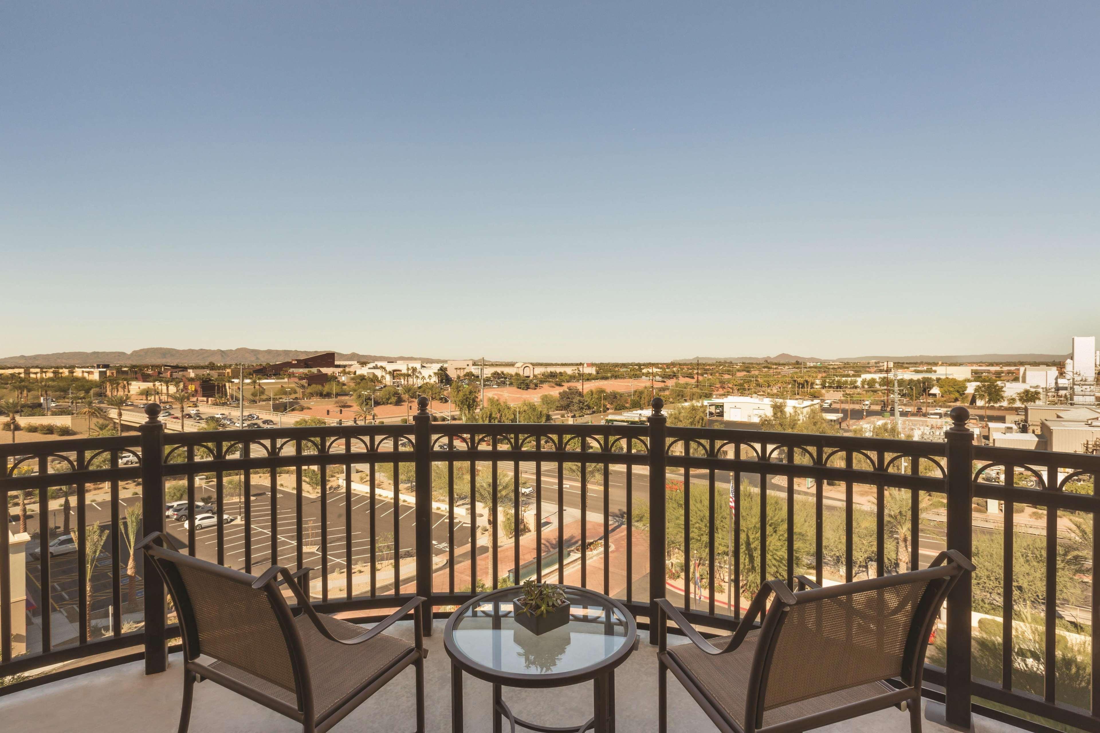 Hilton Phoenix Chandler Exterior foto