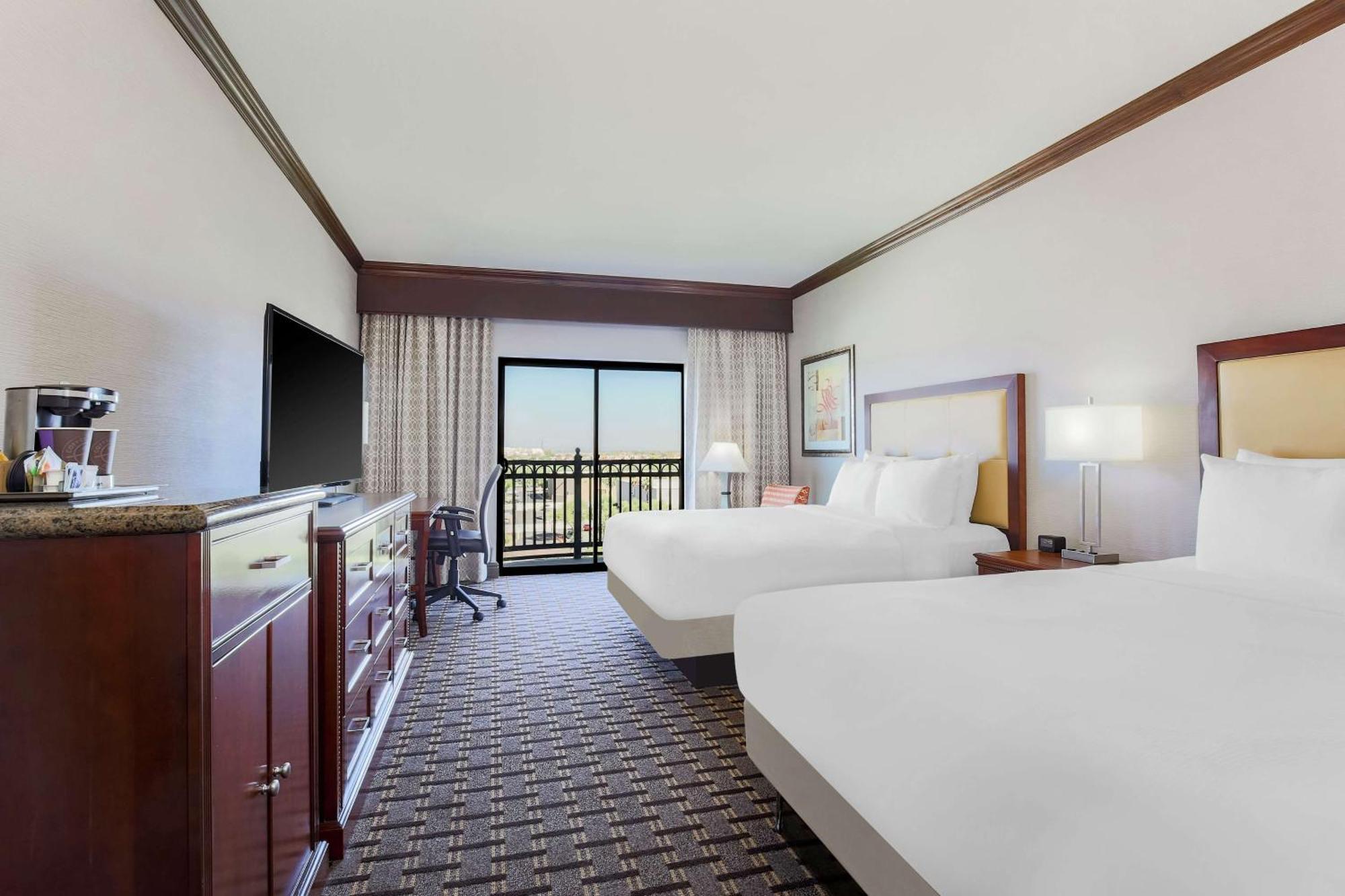Hilton Phoenix Chandler Exterior foto