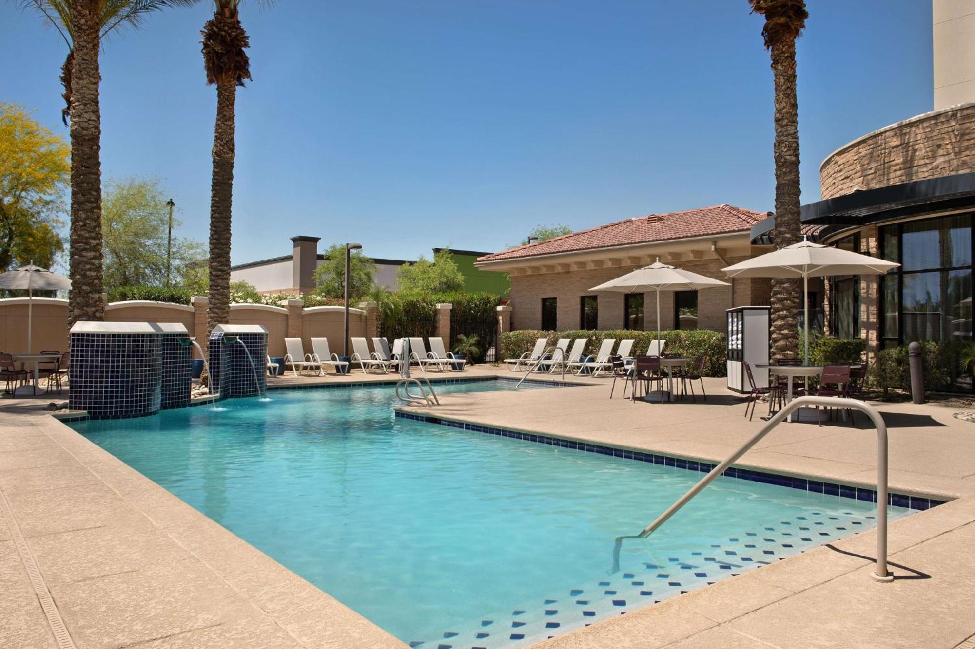 Hilton Phoenix Chandler Exterior foto