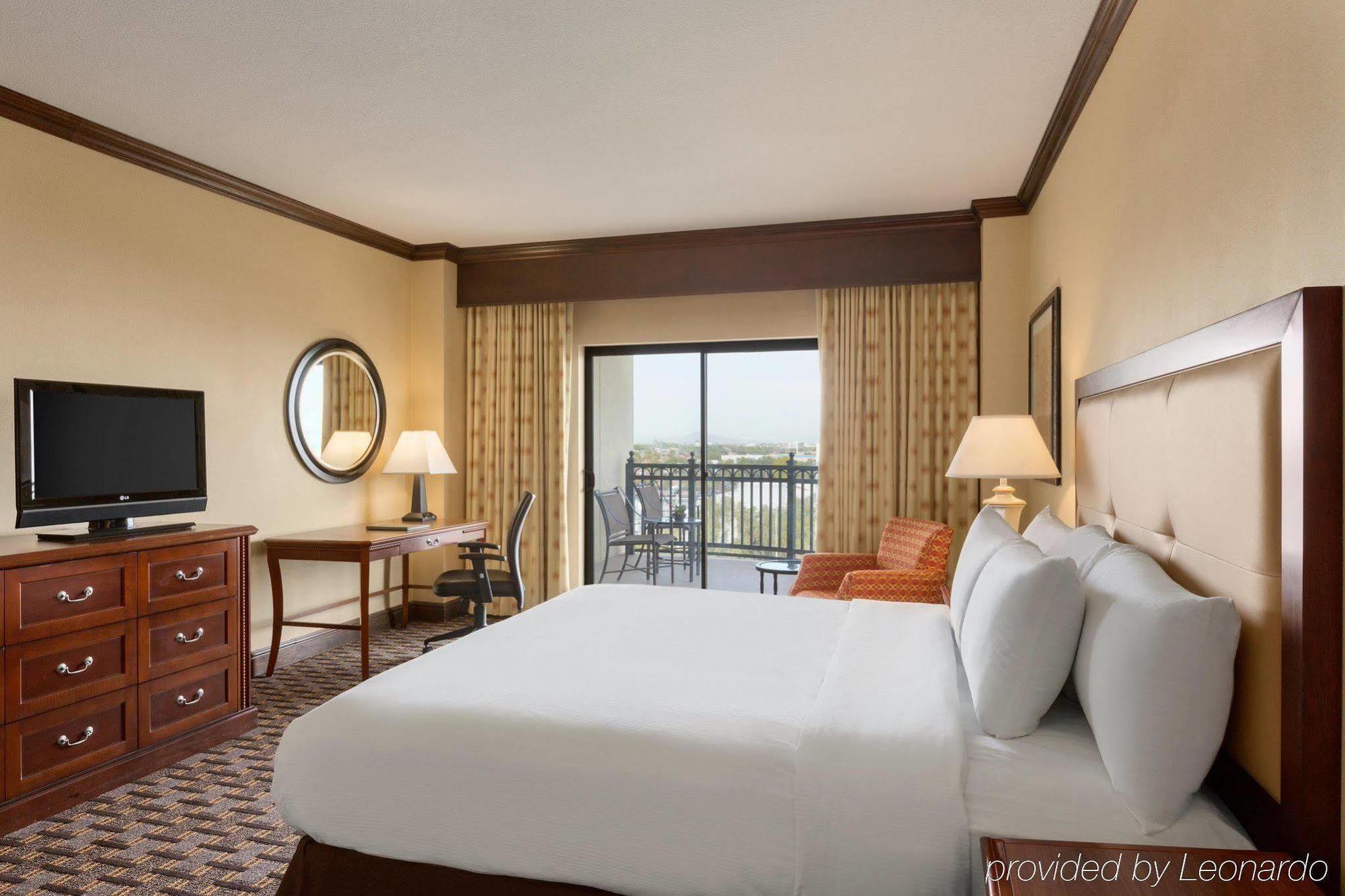 Hilton Phoenix Chandler Exterior foto